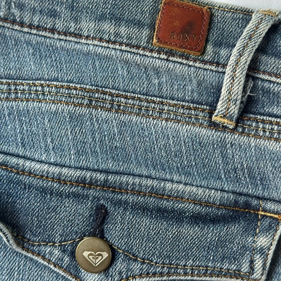 Roxy Denim Medium Wash Bootcut Jeans - Picture 4 of 6